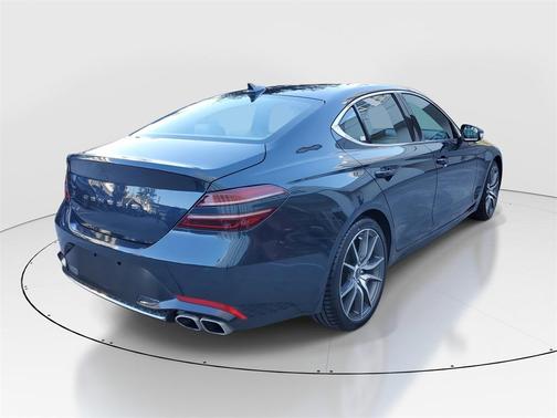 2023 Genesis G70 2.0T RWD