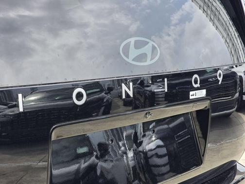 Abyss Black 2026 Hyundai IONIQ 9 S