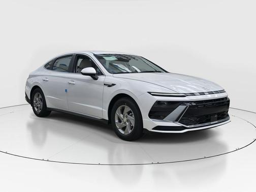 Serenity White 2026 Hyundai SONATA SE