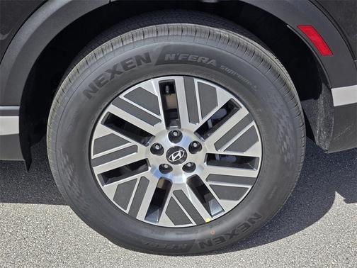 2026 Hyundai SANTA FE HEV SEL Premium