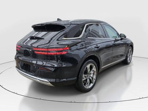 Vik Black 2025 Genesis Electrified GV70 Advanced AWD