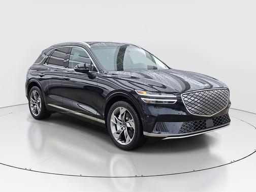 Vik Black 2025 Genesis Electrified GV70 Advanced AWD