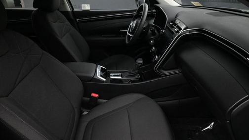 Hampton Gray 2024 Hyundai TUCSON SE