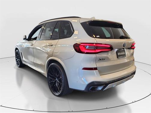 2023 BMW X5 sDrive40i