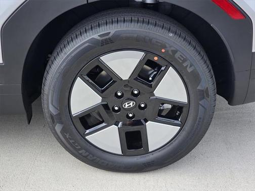 2025 Hyundai SANTA FE SEL 2.4