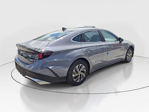 Transmission Blue 2026 Hyundai SONATA Hybrid Base