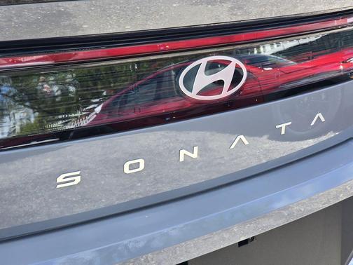 Transmission Blue 2026 Hyundai SONATA Hybrid Base