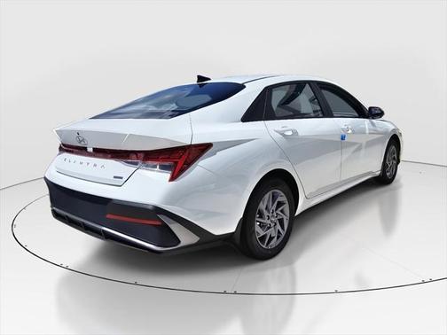 2025 Hyundai ELANTRA HEV Blue