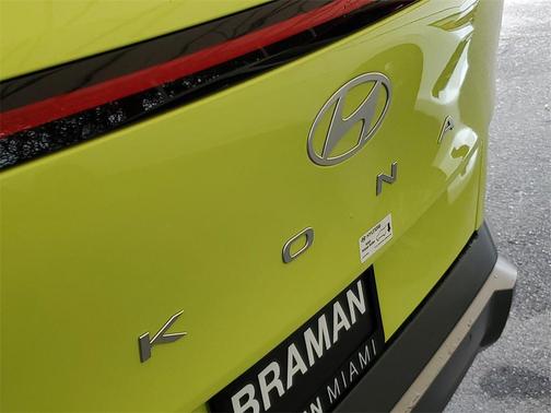2025 Hyundai KONA Limited
