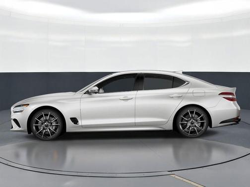 2026 Genesis G70 2.5T RWD Prestige