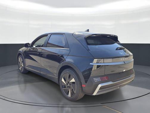 Abyss Black 2026 Hyundai IONIQ 5 SEL