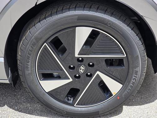 2025 Hyundai IONIQ 5 Limited