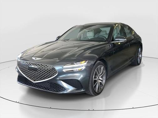 2023 Genesis G70 3.3T RWD