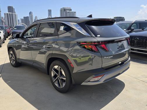Hampton Gray 2026 Hyundai TUCSON SEL