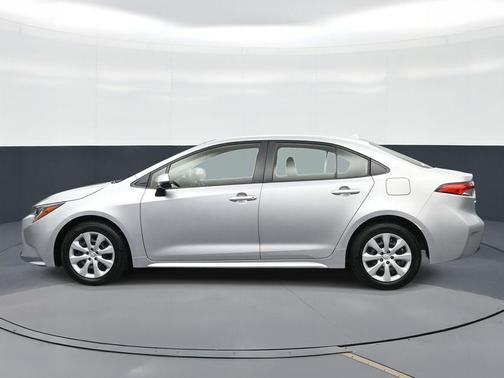 Classic Silver Metallic 2023 Toyota Corolla LE