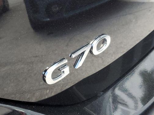 Vik Black 2024 Genesis G70 3.3T RWD Sport Advanced