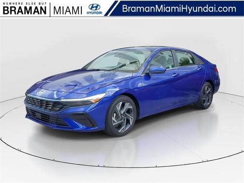2025 Hyundai ELANTRA SEL