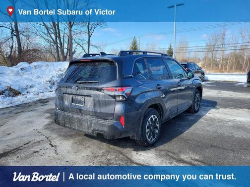 2025 Subaru Forester Premium