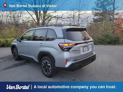 2025 Subaru Forester Premium