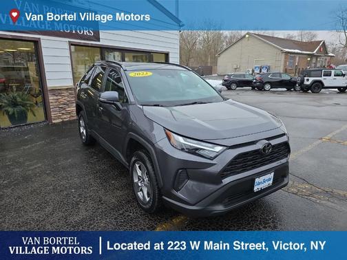 2023 Toyota RAV4 XLE