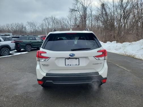 2023 Subaru Forester 2.5i Limited