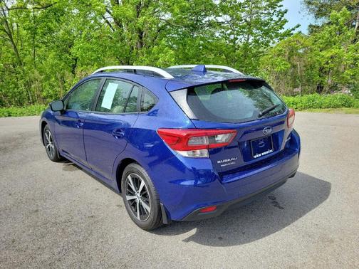 Sapphire Blue Pearl 2023 Subaru Impreza Premium