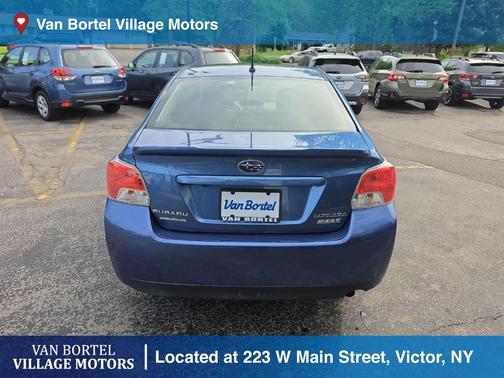 Quartz Blue Pearl 2016 Subaru Impreza 2.0i