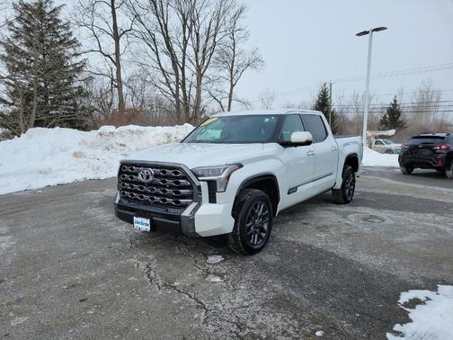 2024 Toyota Tundra Platinum