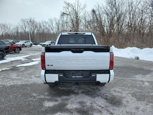2024 Toyota Tundra Platinum
