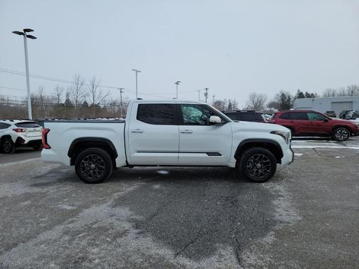 2024 Toyota Tundra Platinum