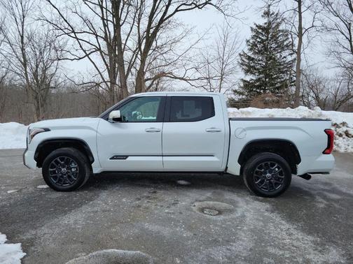 2024 Toyota Tundra Platinum