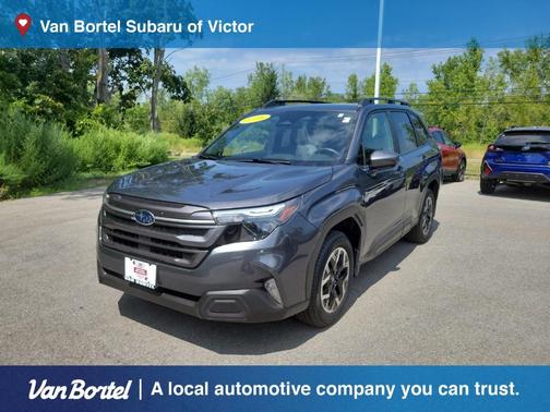 2025 Subaru Forester Premium