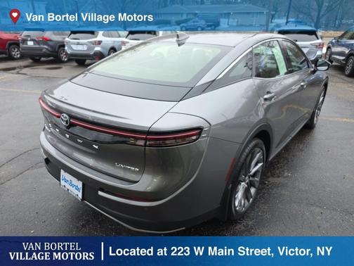 2024 Toyota Crown Limited