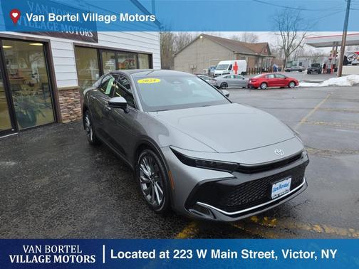 2024 Toyota Crown Limited