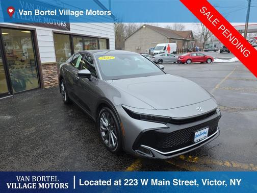 2024 Toyota Crown Limited