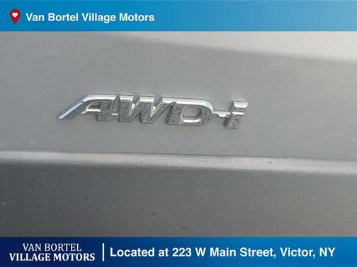 Silver Sky Metallic 2018 Toyota RAV4 Hybrid Limited