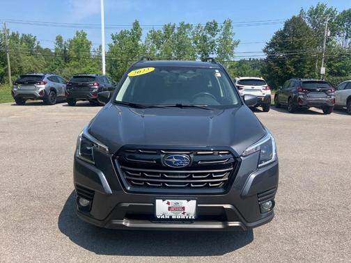 2022 Subaru Forester Premium