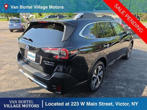 Crystal Black Silica 2020 Subaru Outback Touring XT