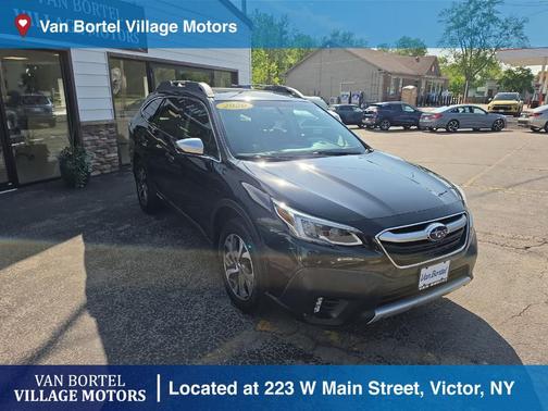 Crystal Black Silica 2020 Subaru Outback Touring XT