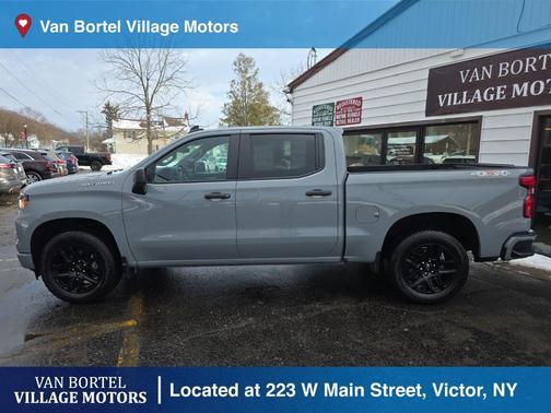 2025 Chevrolet Silverado 1500 Custom