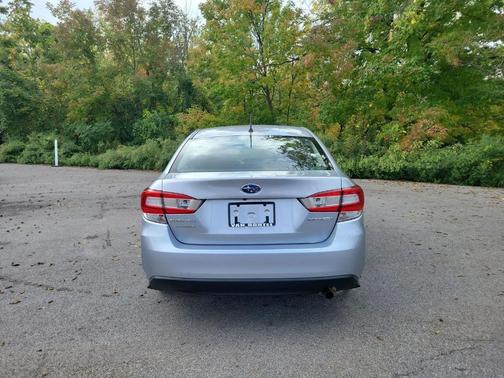 2022 Subaru Impreza Base