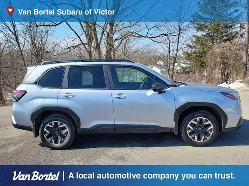 Ice Silver Metallic 2025 Subaru Forester Premium