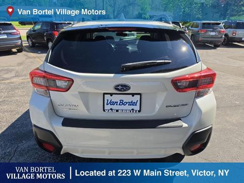 Crystal White Pearl 2020 Subaru Crosstrek Premium