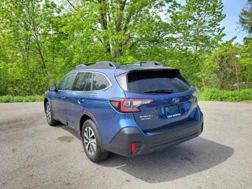 Abyss Blue Pearl 2022 Subaru Outback Premium