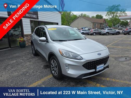 2020 Ford Escape SEL
