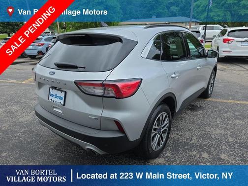 2020 Ford Escape SEL