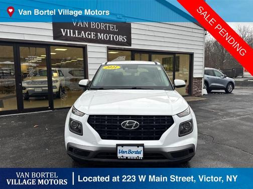 2021 Hyundai VENUE SE