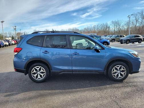 2021 Subaru Forester Premium