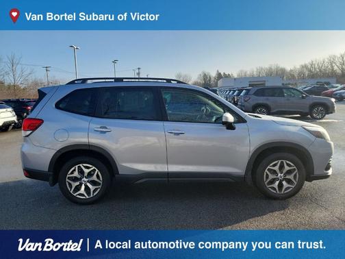 2023 Subaru Forester 2.5i Premium