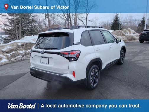 2025 Subaru Forester Premium